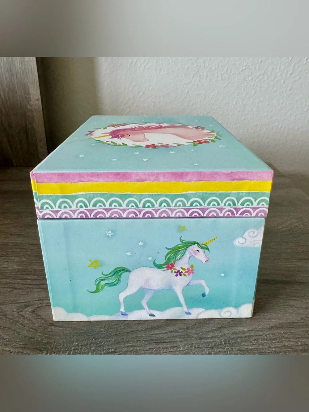 Girl's Musical Jewelry Storage Box with Spinning Unicorn, 6 x 4.65 x 3.5 inches